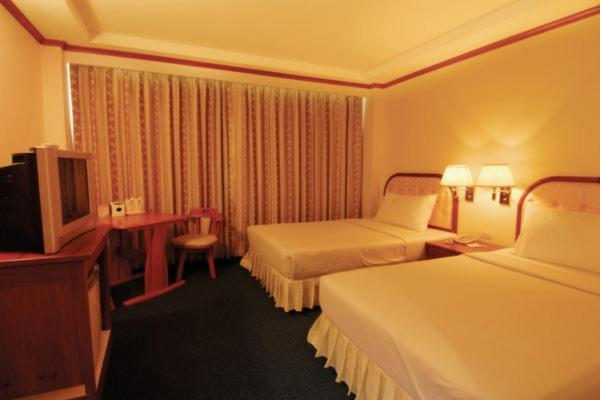 Western Grand Hotel Ratchaburi Екстериор снимка